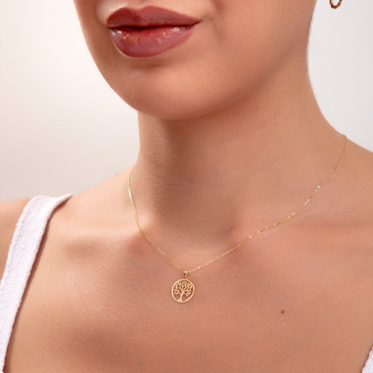 The Tree of Life: A Symbol of Strength, Connection, and Renewal