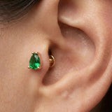 Brinco de Pérola de Esmeralda Verde em Gota de Ouro Maciço 14K – Prego para Piercing na Cartilagem Tragus