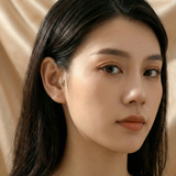 Brinco de Tragus em Ouro Maciço 14K com Borboleta – Joia Delicada para Piercing na Cartilagem