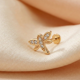 Brinco de Tragus em Ouro Maciço 14K com Borboleta – Joia Delicada para Piercing na Cartilagem