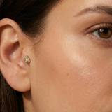 14K Massivgold Blatt Tragus Ohrring – Von der Natur inspirierter Knorpelschmuck