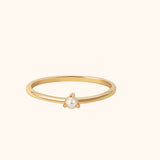 Delicate 14K gold ring with a single freshwater pearl