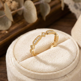 14K Gold Art Deco Pavé Ring – Geometric Vintage Stackable Band