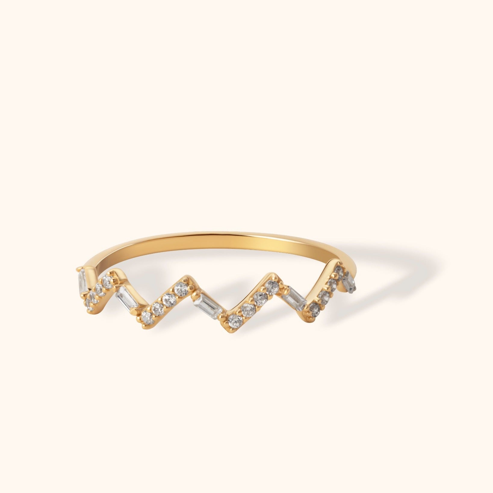 14K gold chevron zig-zag ring with baguette and round cut diamonds