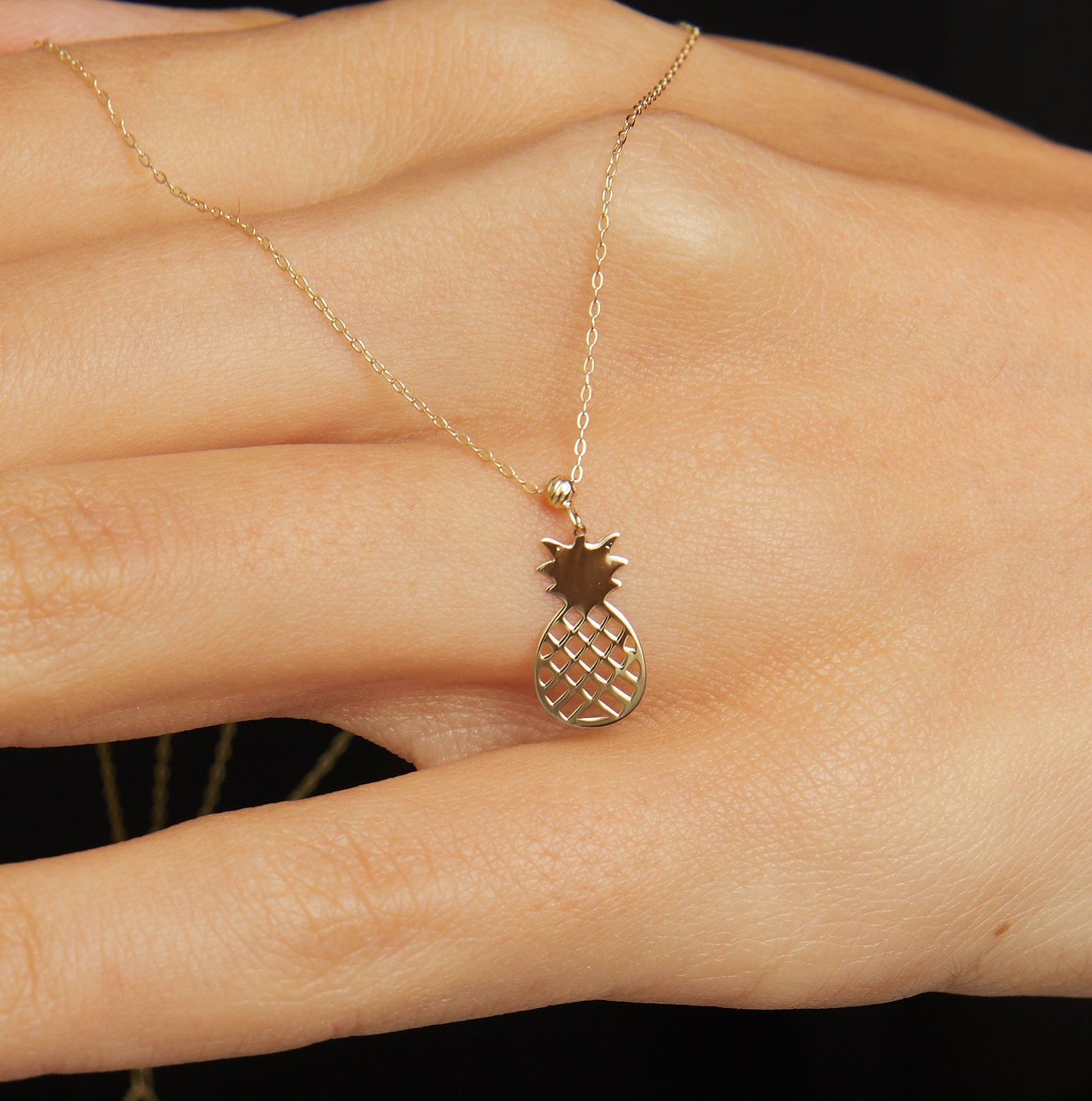Minimalist pineapple-shaped 14K gold necklace