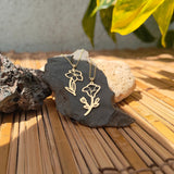 Personalized Birth Month Flower Necklace – 14K Gold